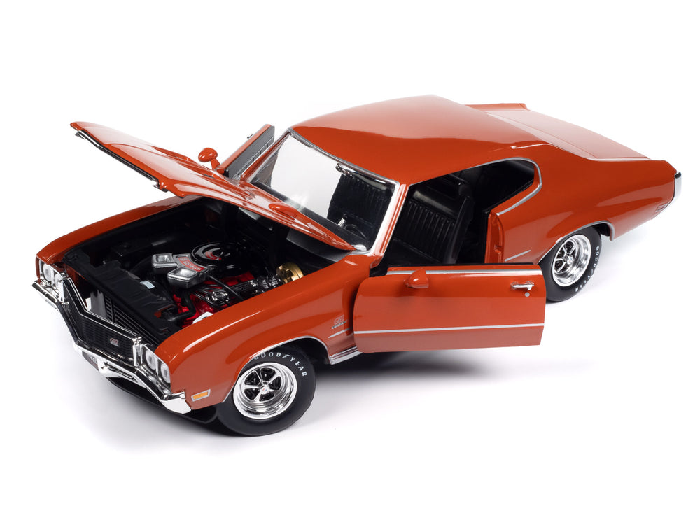 American Muscle 1972 Buick GS Hardtop MCACN 1:18 Scale Diecast