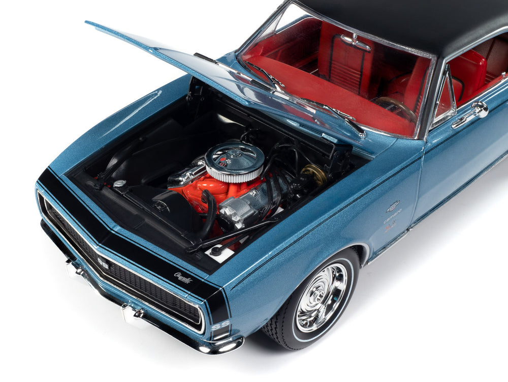 American Muscle 1967 Chevy Camaro Coupe MCACN 1:18 Scale Diecast