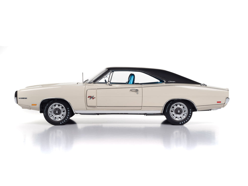 American Muscle 1970 Dodge Charger R/T MCACN 1:18 Scale