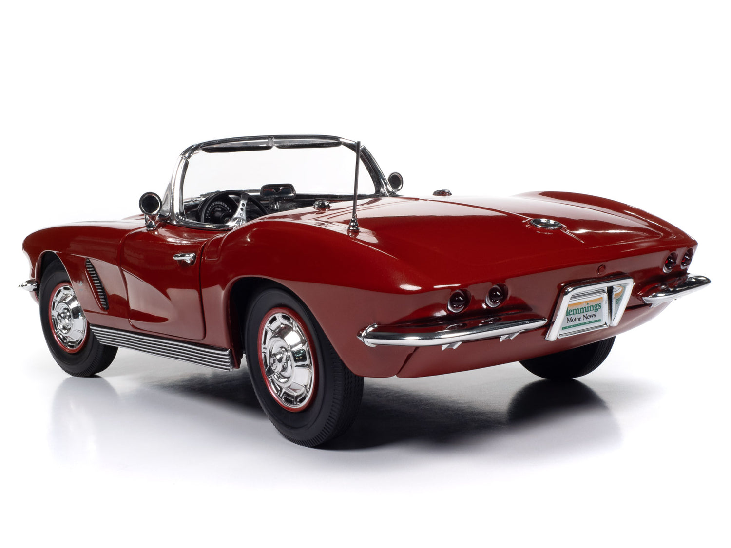 American Muscle 1962 Chevy Corvette Convertible Hemmings Muscle Machines 1:18 Scale Diecast