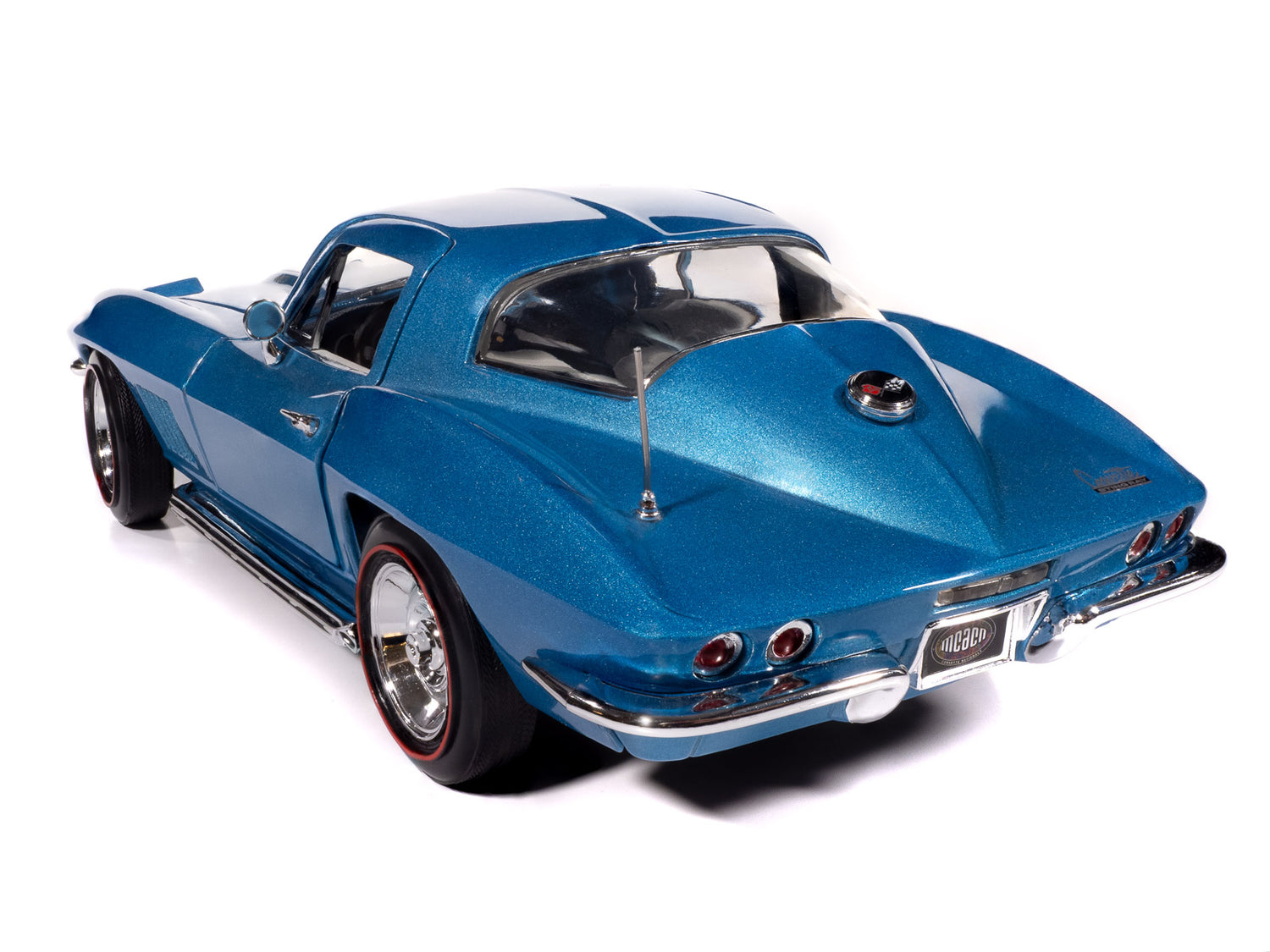 "PRE-ORDER" American Muscle 1967 Chevy Corvette Stingray 1:18 Scale Diecast (DUE LATE JULY 2026)
