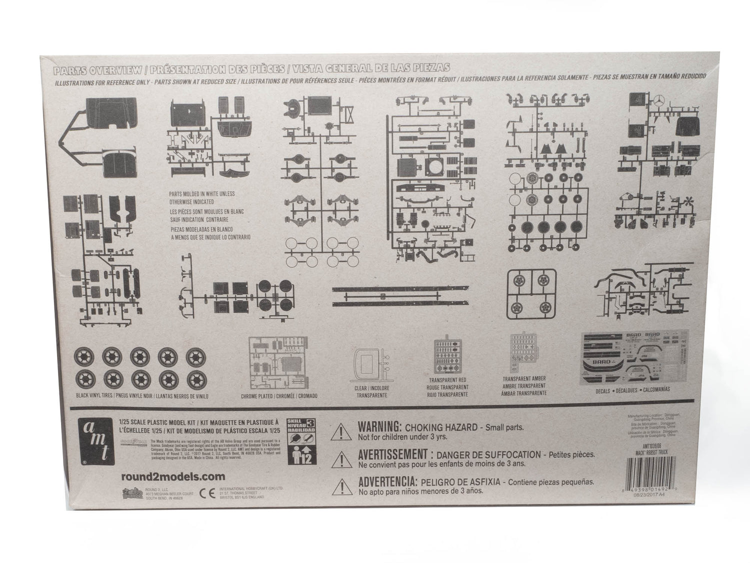 AMT Mack R685ST Semi Tractor 1:25 Scale Model Kit