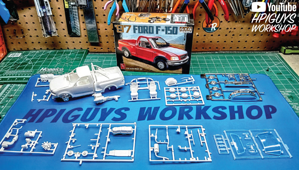 AMT 1997 Ford F-150 4x4 Pickup 1:25 Scale Model Kit