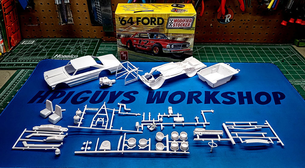 AMT 1964 Ford Galaxie Modified Stocker 1:25 Scale Model Kit