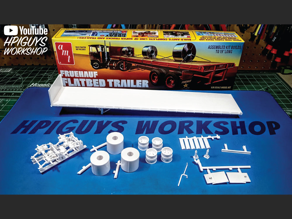 AMT Fruehauf Flatbed Trailer 1:25 Scale Model Kit