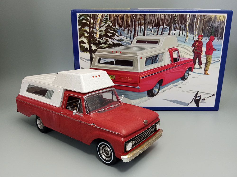 AMT 1963 Ford F-100 Camper Pickup 1:25 Scale Model Kit