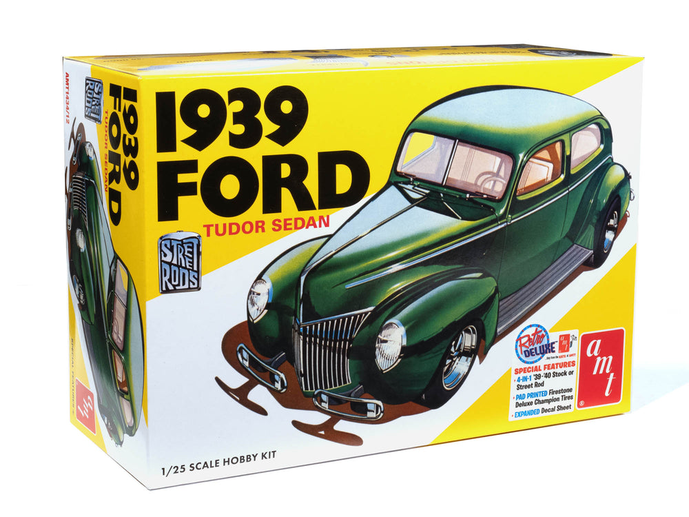AMT 1939 Ford Sedan Street Rod Series 1:25 Scale Model Kit | Auto