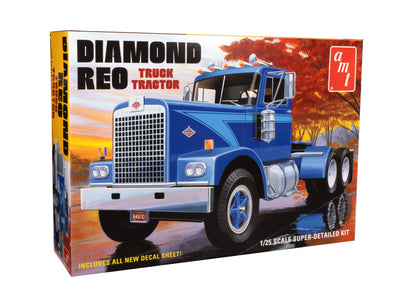 "PRE-ORDER" AMT Diamond Reo Truck Tractor 1:25 Scale Model Kit (DUE OCTOBER 2025)