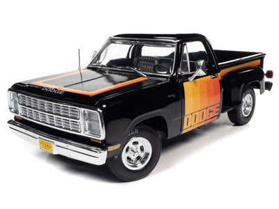 Auto World 1980 Dodge Pickup Step Side 1:18 Scale Diecast