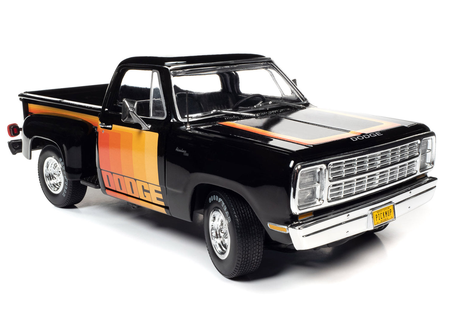 Auto World 1980 Dodge Pickup Step Side 1:18 Scale Diecast
