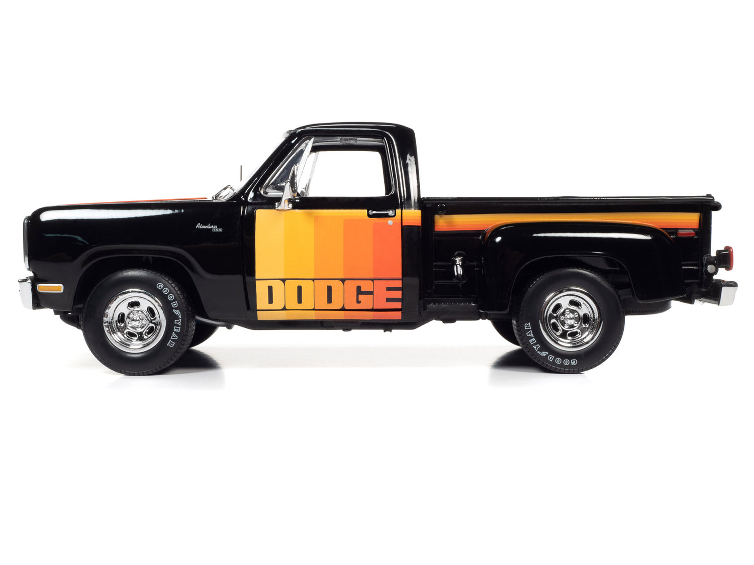 Auto World 1980 Dodge Pickup Step Side 1:18 Scale Diecast