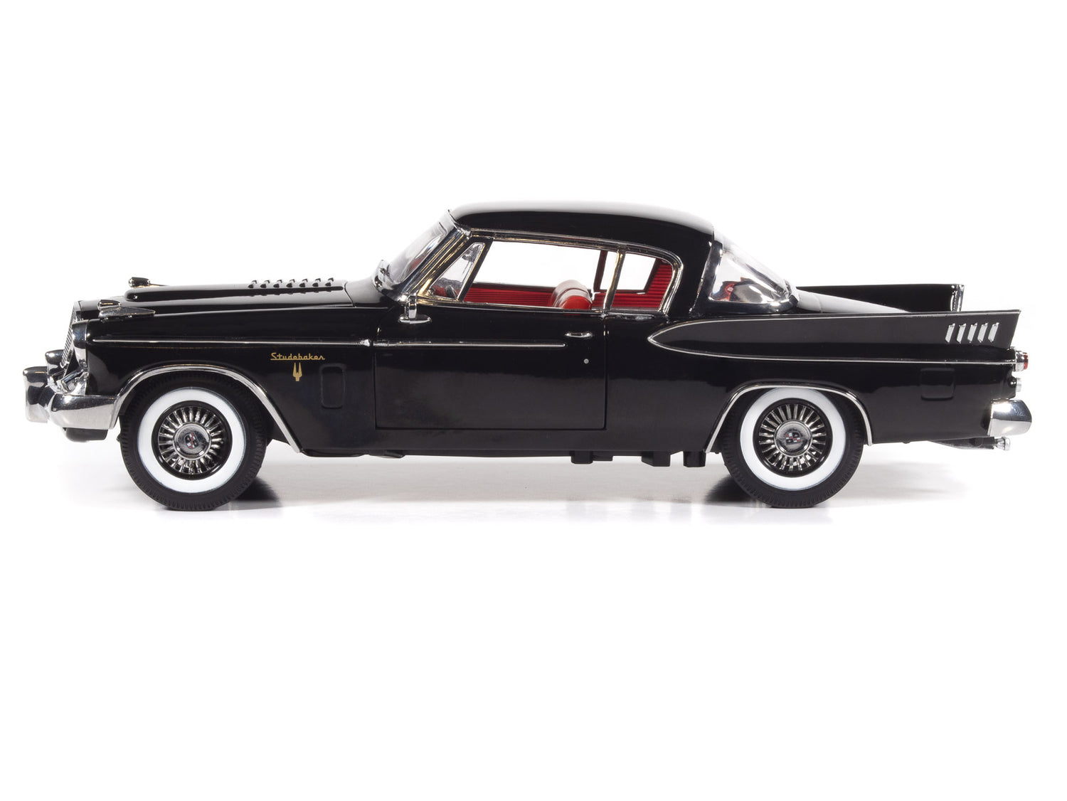 "PRE-ORDER" Auto World 1957 Studebaker Gold Hawk MCACN 1:18 Scale Diecast (DUE SEPTEMBER 2026)