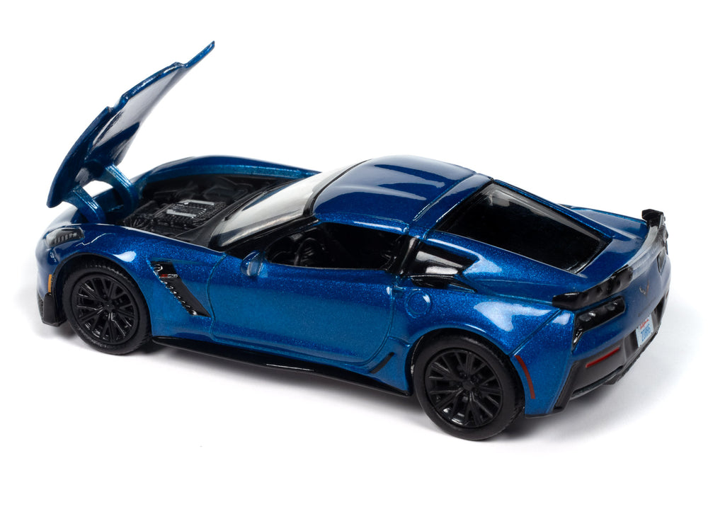 Auto World 2019 Chevrolet Corvette Z06 (with Z07 Performance Package) (Elkhart Lake Metallic) 1:64 Diecast