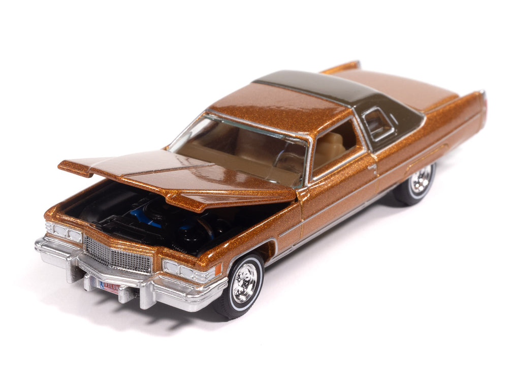 Pre-Order: 1976 Cadillac Coupe de Ville 1:64 Diecast | Auto World