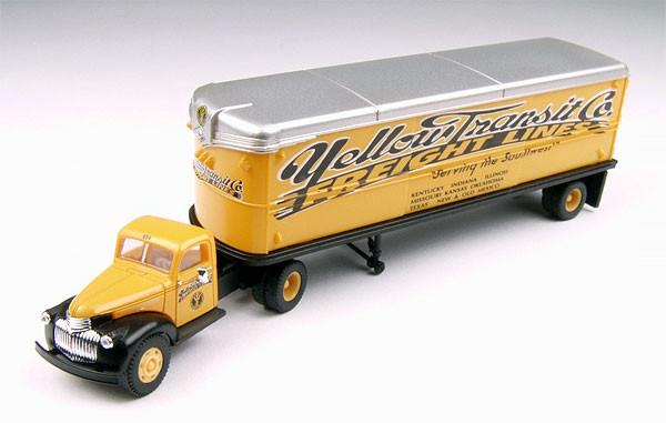 Classic Metal Works 1941-1946 Chevy Semi-Tractor & Trailer Yellow Transit 1:87 HO Scale