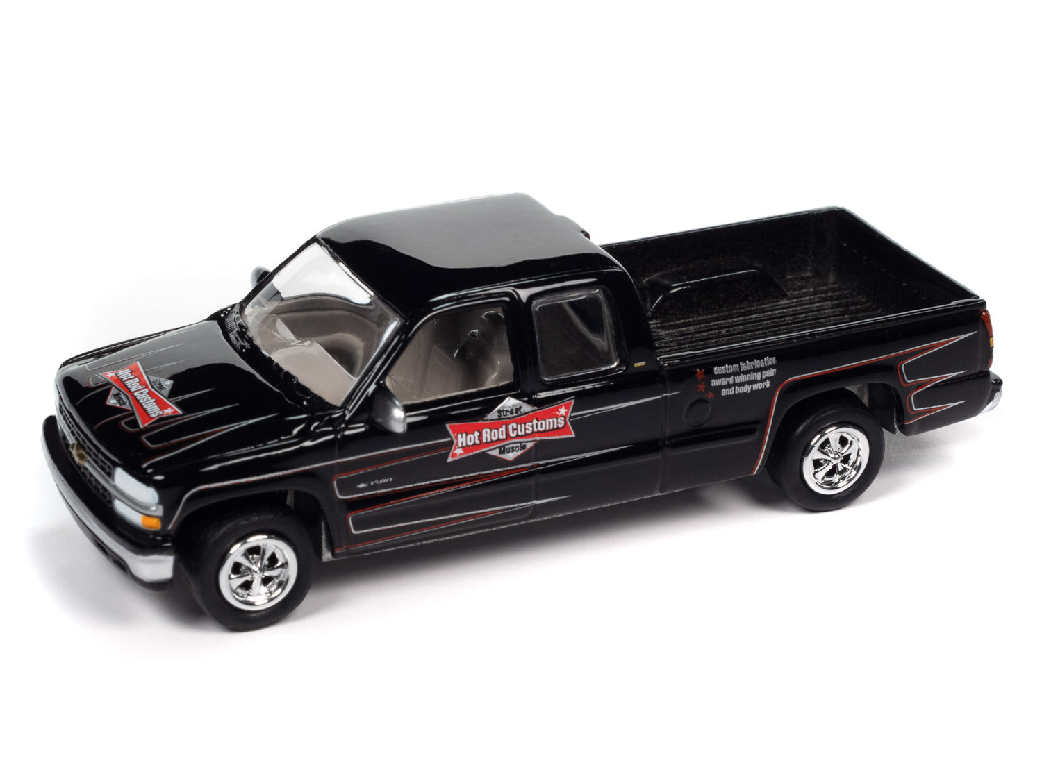 Johnny Lightning 2002 Chevrolet Silverado Extended Cab (Black) w/Tow Dolly 1:64 Diecast
