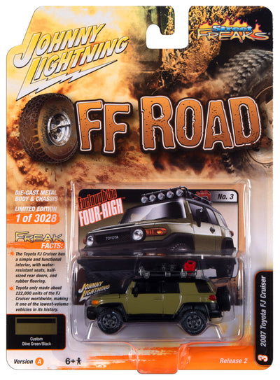 Johnny Lightning Street Freaks 2007 Toyota FJ Cruiser (Off Road) (Light Green w/Flat Black) 1:64 Scale Diecast