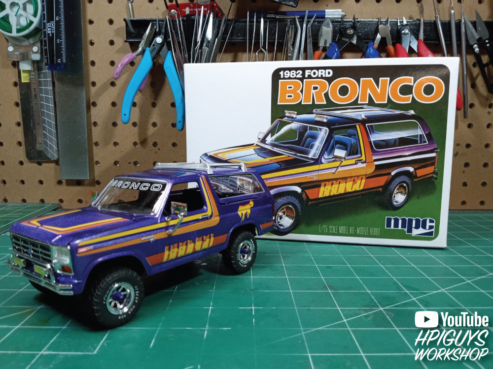 MPC 1982 Ford Bronco 1:25 Scale Model Kit