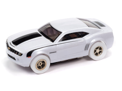 Auto World Xtraction 2010 Chevrolet Camaro (Wheels) HO Scale Slot Car