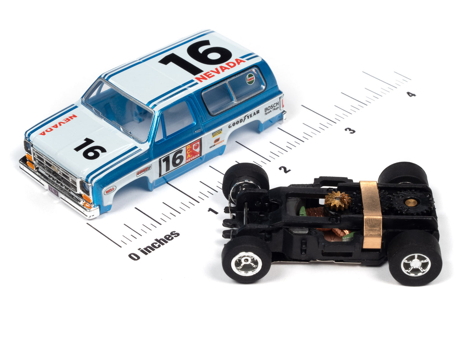 Auto World Xtraction 1977 Chevrolet Blazer (Blue, White) HO Slot Car