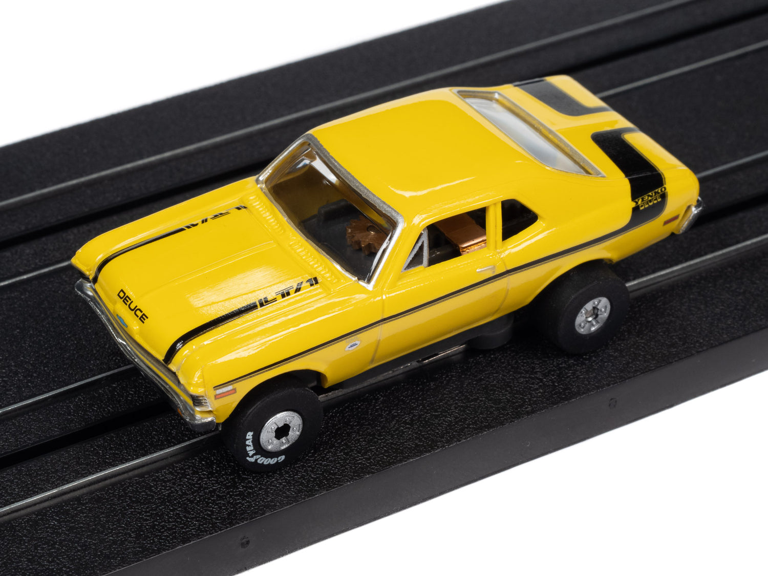 Auto World Thunderjet Yenko 1970 Chevrolet Nova (Yellow) HO Slot Car