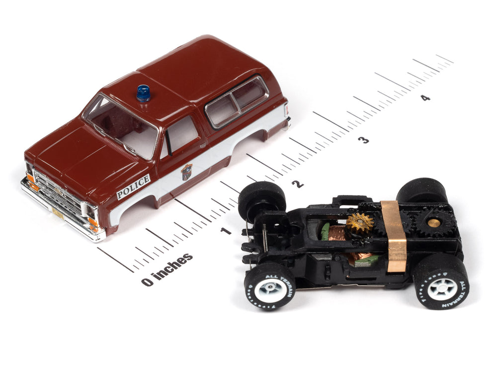 Auto World Xtraction 1977 Chevy Blazer Palm Beach Florida Police HO Scale Slot Car