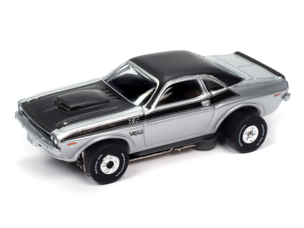 Auto World Thunderjet 1970 Dodge Challenger (Silver) HO Scale Slot Car