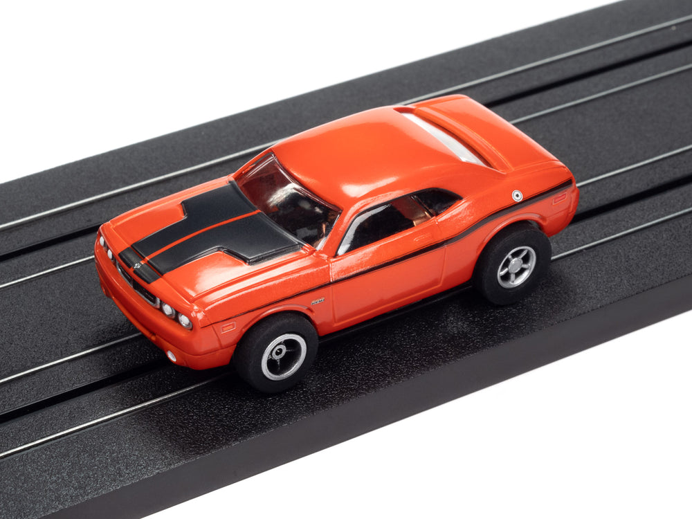 Auto World Xtraction 2015 Dodge Challenger (Hemi Orange) HO Scale Slot Car