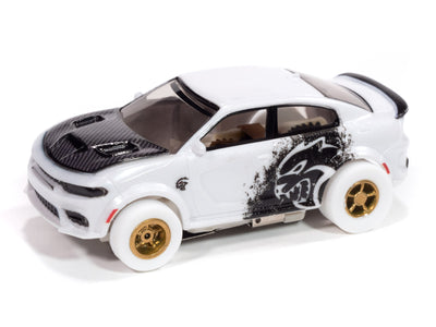 Auto World Xtraction 2021 Dodge Charger SRT Hellcat Redeye iWheels HO Scale Slot Car