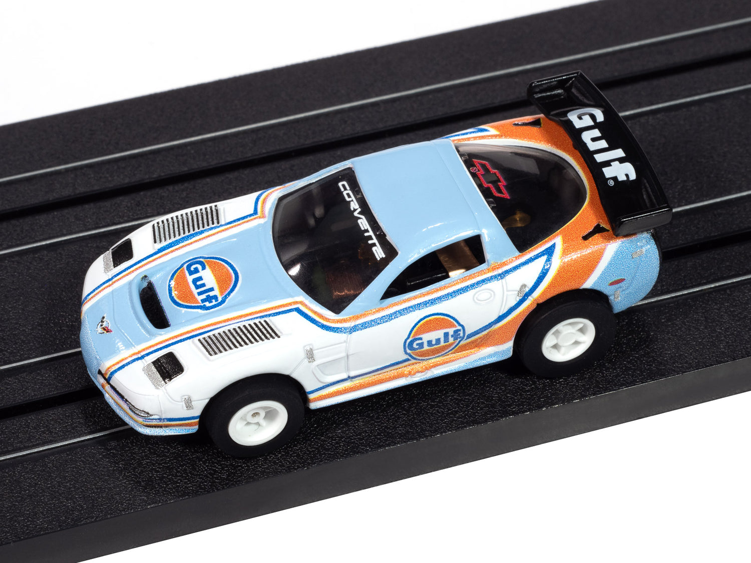 "PRE-ORDER" Auto World Xtraction 2004 Chevy Corvette C5R (Gulf White & Blue Gulf livery) HO Scale Slot Car (DUE AUGUST 2025)