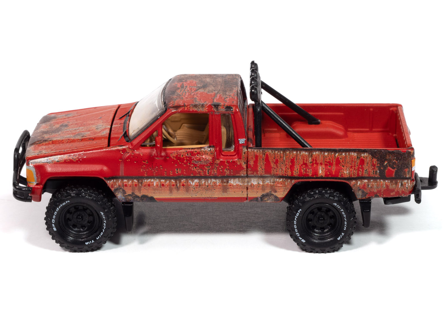 Johnny Lightning 1985 Toyota SR5 Pickup (Weathered) (Auto World Store Exclusive) 1:64 Diecast