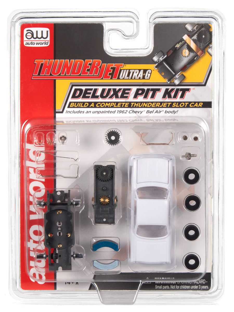 Auto World Thunderjet Deluxe Pit Kit (w/1962 Chevy Bel Air Coupe Body) HO Scale