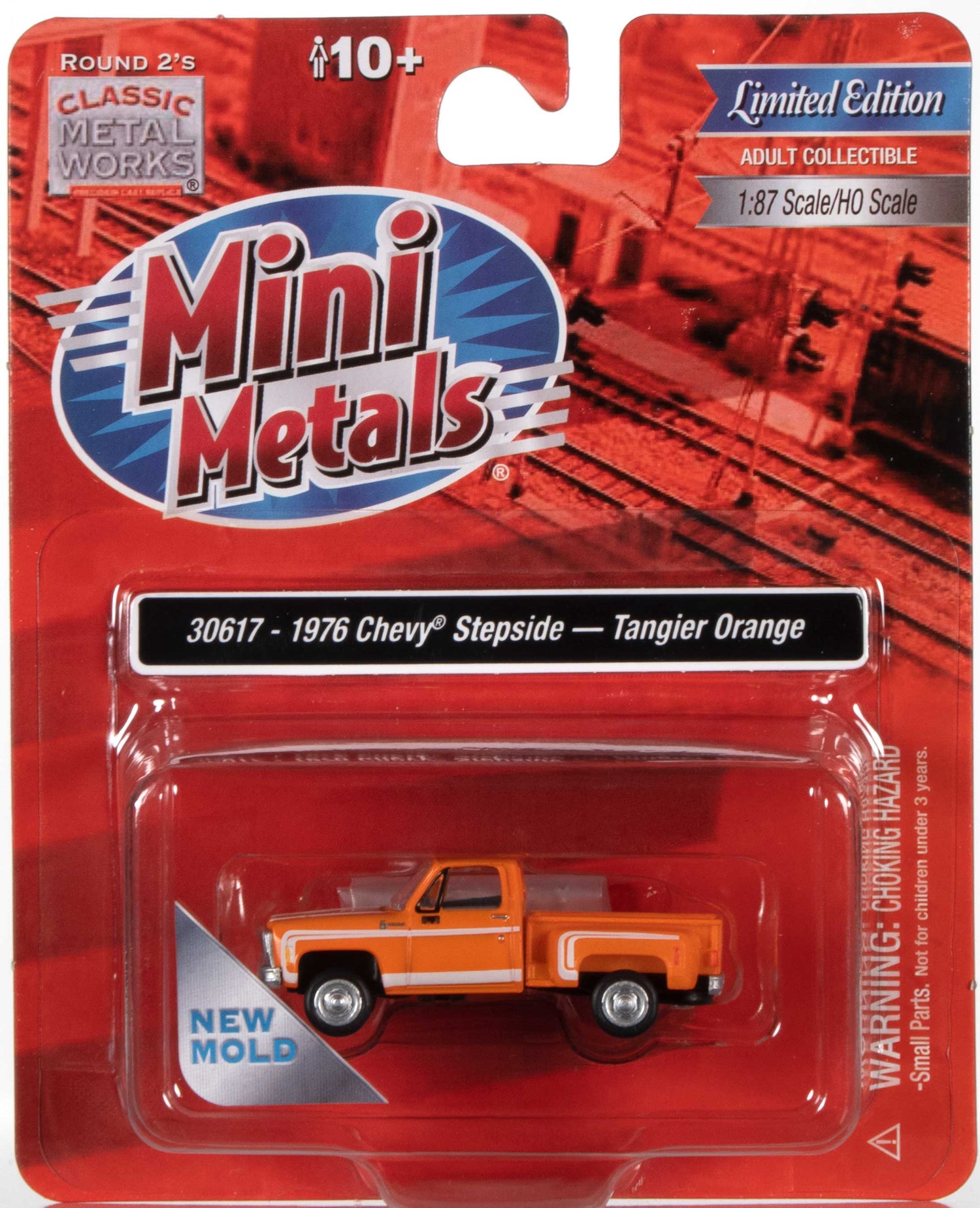 Classic Metal Works 1976 Chevy Stepside Pickup (Tangier Orange) 1:87 HO Scale