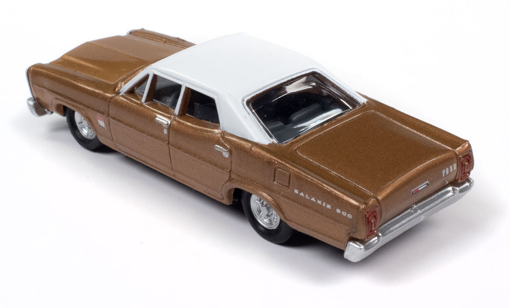 Classic Metal Works 1967 Ford Galaxie (Burnt Amber & White) 1:87 HO Scale