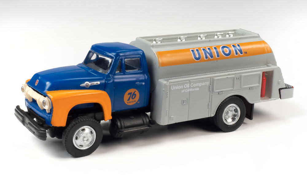 Classic Metal Works 1954 Ford Tanker Truck (Union 76) 1:87 HO Scale