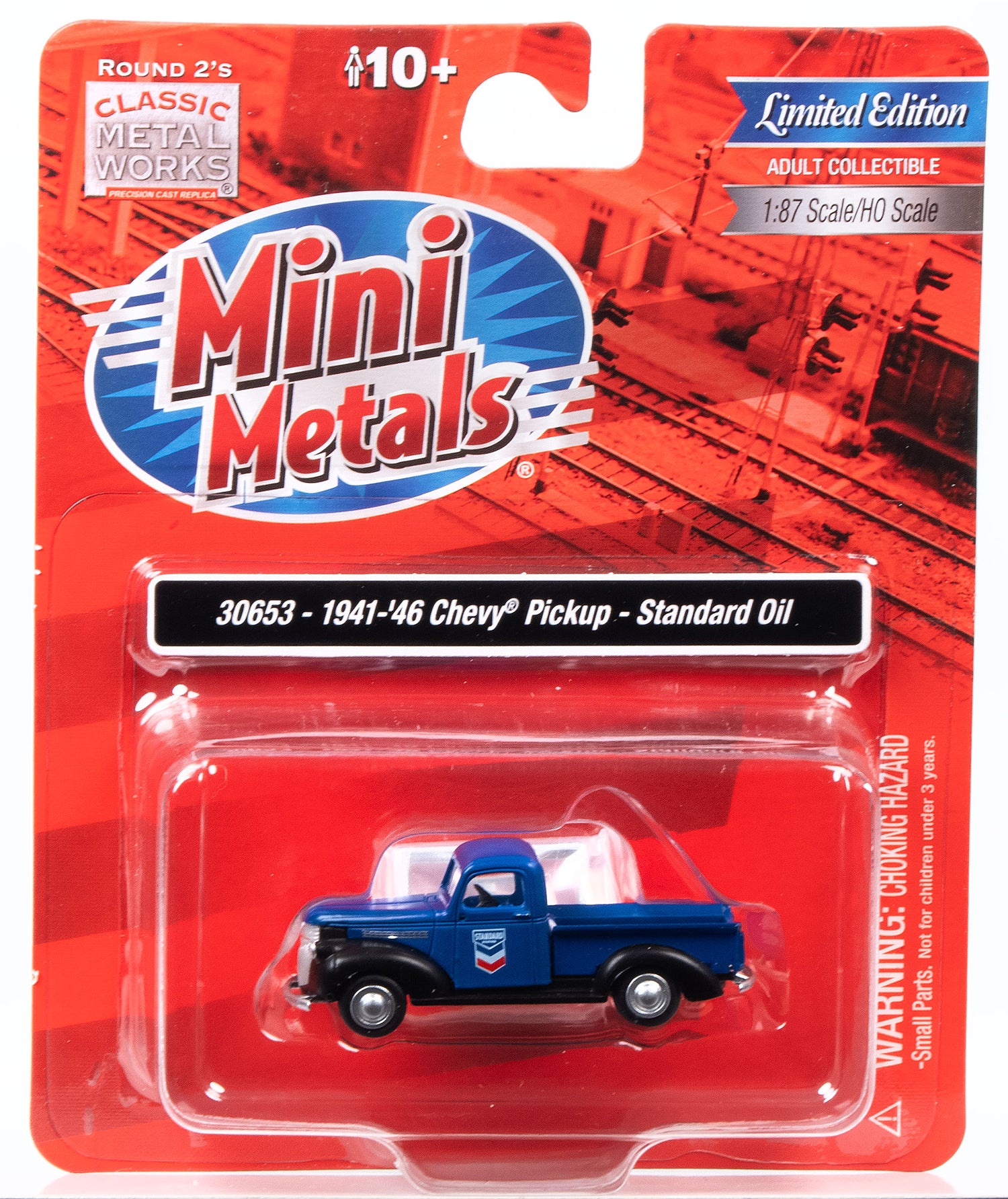 Classic Metal Works 1941-1946 Chevy Pickup (Standard Oil) 1:87 HO Scale