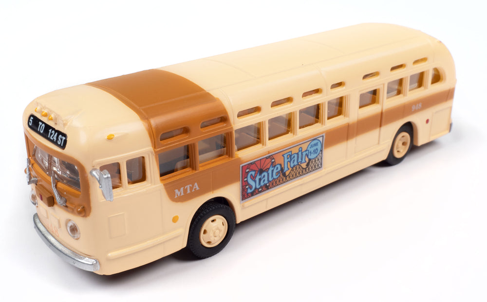 Classic Metal Works GMC TDH-3610 Transit Bus (Miami) 1:87 HO Scale