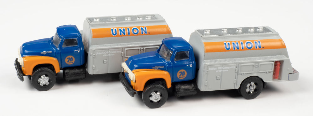 Classic Metal Works 1954 Ford Tanker Truck 2-Pack (Union 76) 1:160 N Scale