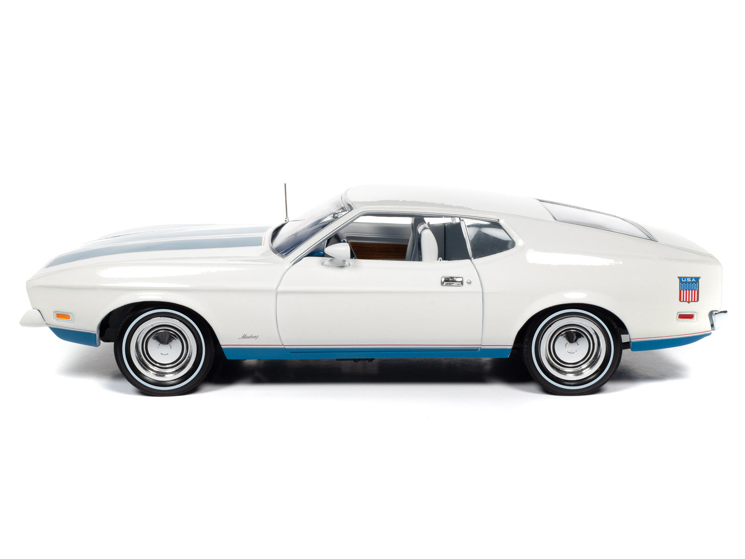 American Muscle 1972 Ford Mustang Fastback (Class of 1972) 1:18 Scale Diecast