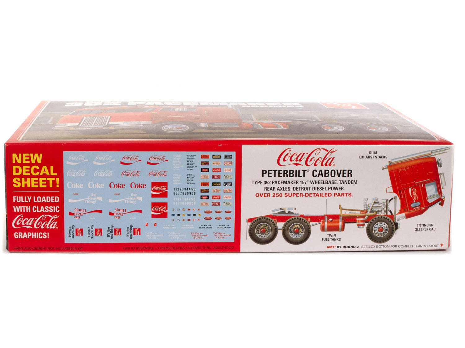 AMT Peterbilt 352 Pacemaker Cabover (Coca Cola) 1:25 Scale Model Kit