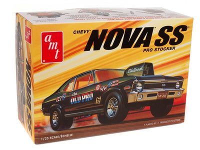 AMT 1972 Chevy Nova SS "Old Pro" 1:25 Scale Model Kit