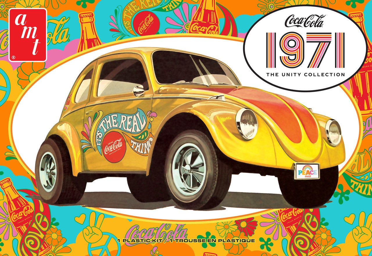 AMT Volkswagen Superbug 1971 Unity Graphics (Coke) 1:25 Scale Model Kit