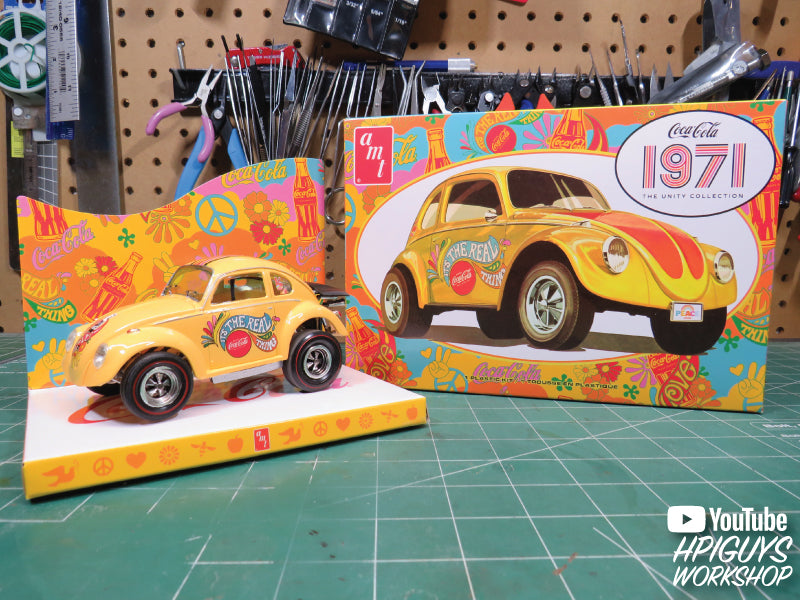 AMT Volkswagen Superbug 1971 Unity Graphics (Coke) 1:25 Scale Model Kit