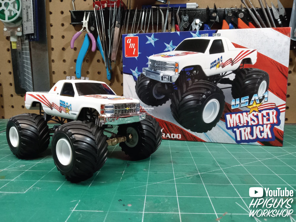 AMT USA-1 Monster Truck SNAP 1:32 Scale Model Kit