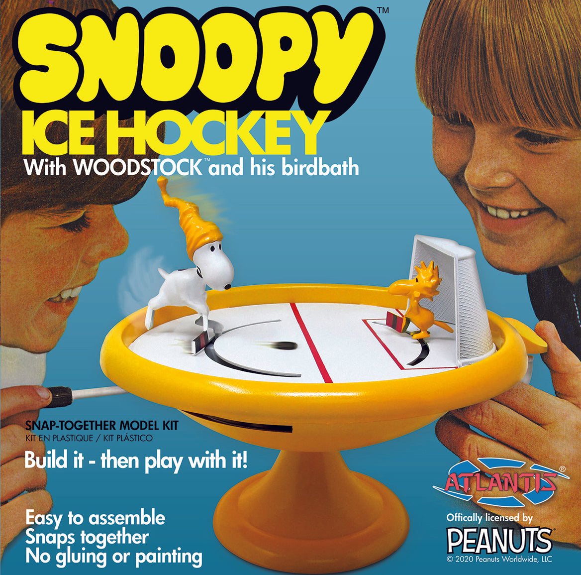 Atlantis Peanuts Snoopy and Woodstock Bird Bath Ice Hockey Game