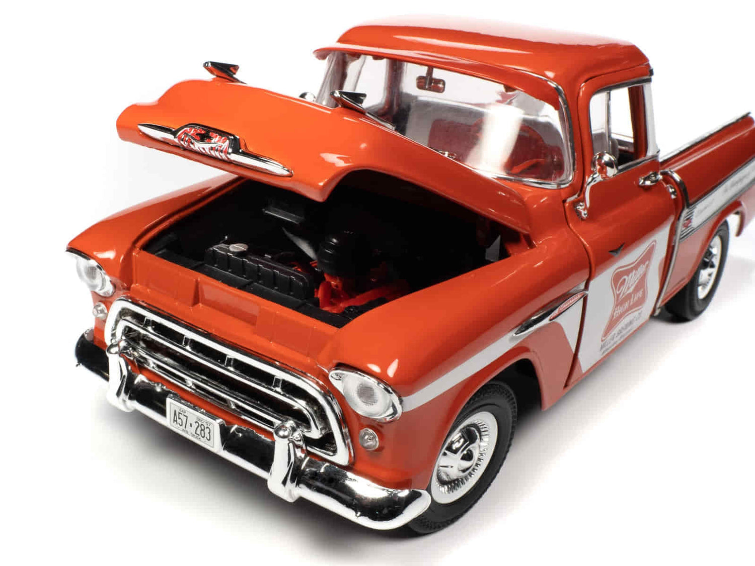 Auto World 1957 Chevy Cameo Pickup Miller High Life 1:18 Scale Diecast