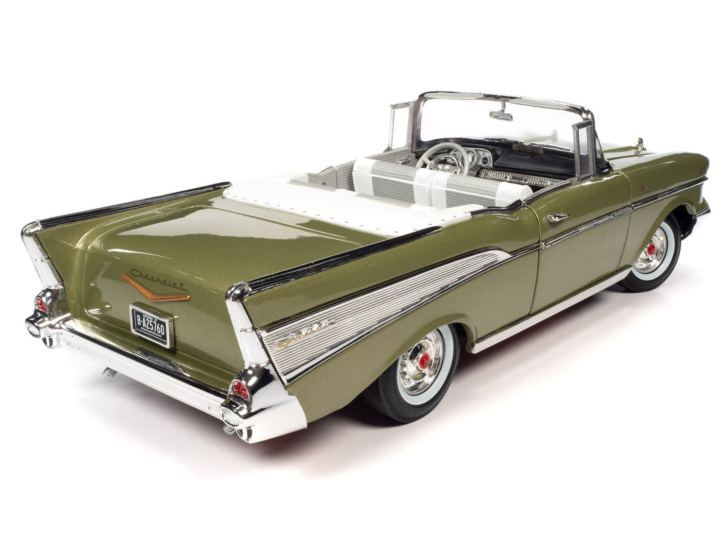 Auto World 1957 Chevrolet Bel Air Convertible 1:18 Scale Diecast (Sale)