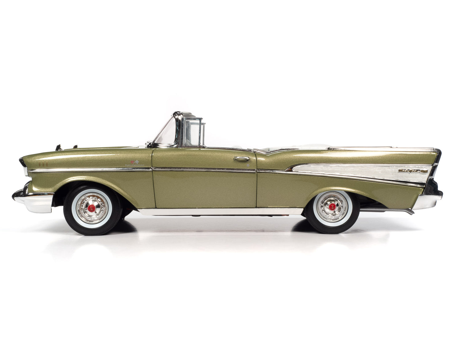 Auto World 1957 Chevrolet Bel Air Convertible 1:18 Scale Diecast (Sale)