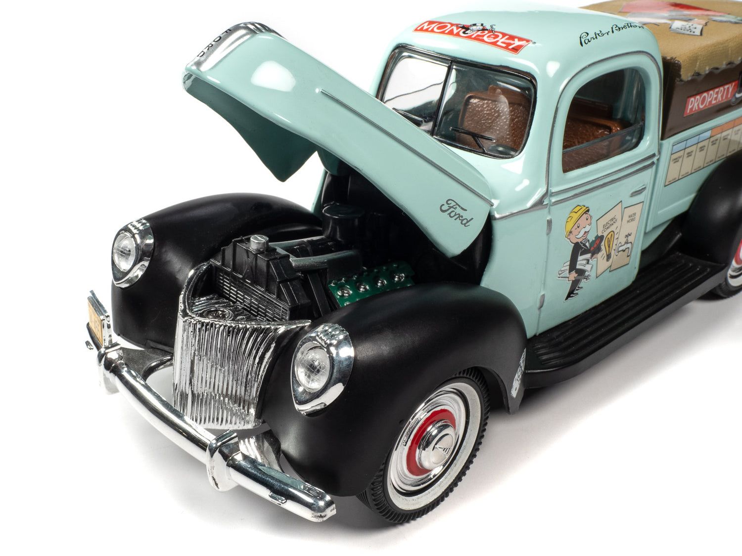 Auto World Monopoly 1940 Ford Property Management Truck w/Resin Figure 1:18 Scale Diecast