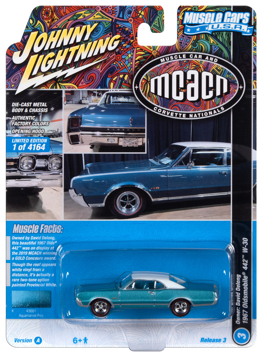 Johnny Lightning Muscle Cars 1967 Oldsmobile 442 (MCACN) (Aquamarine Poly) 1:64 Scale Diecast